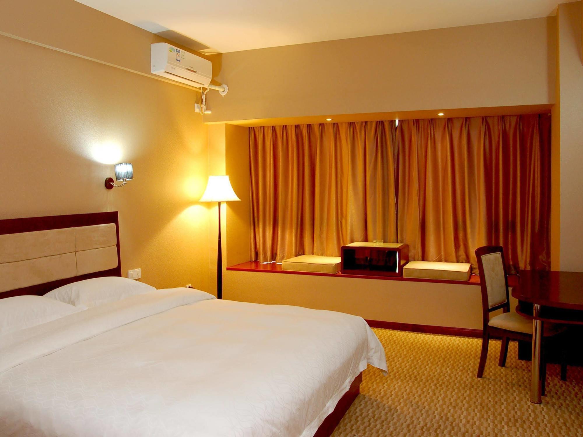 Xiamen Tenhua Hotel Bagian luar foto